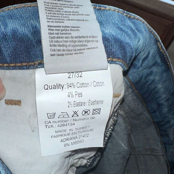NWTs MAVI Adriana Distressed Jeans Size 28 - Picture 6 of 7
